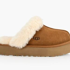 Ugg diskette slippers, size women’s 8